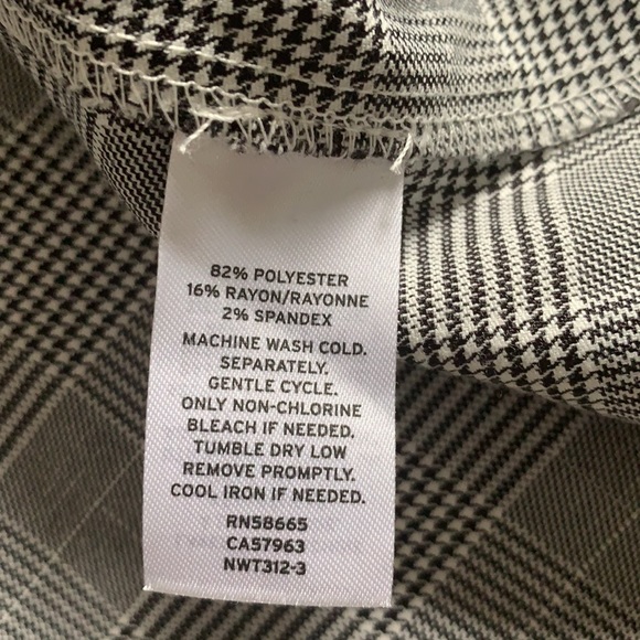 14th and Union Black and White Checkered Top - Picture 7 of 8